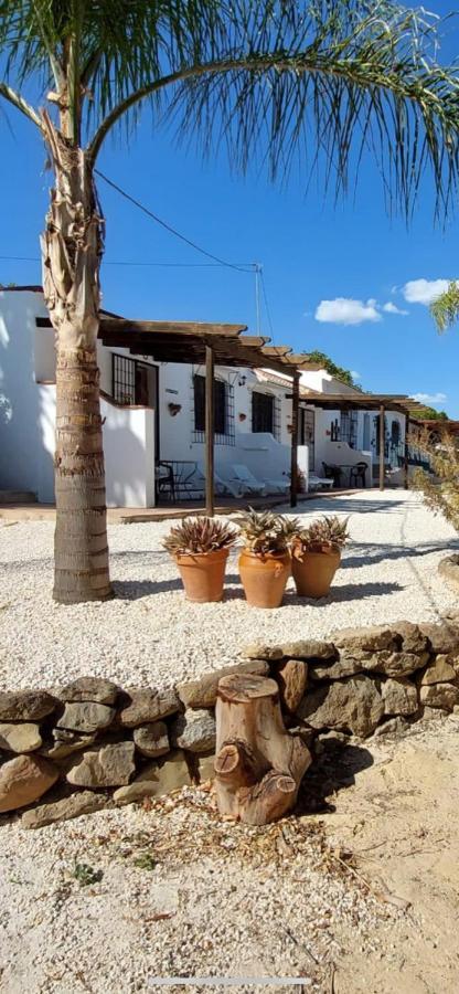 Апартаменты Finca Limoneros Эль-Чорро Экстерьер фото